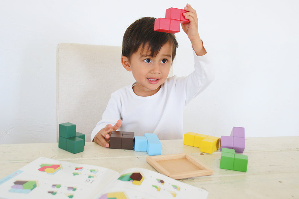 Screen-Free Focus: How hands-on puzzles calm busy little brains