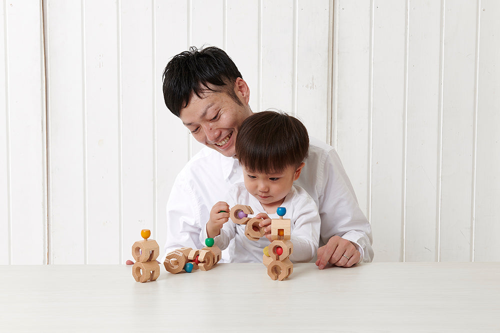 Open-Ended vs Goal-Oriented Play: How to Balance Your Playroom – GENI ...