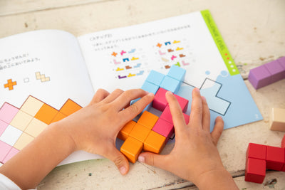 Fine-Motor Skills at ages 3–5: What They Really Need (and Easy Ways to Build Them)